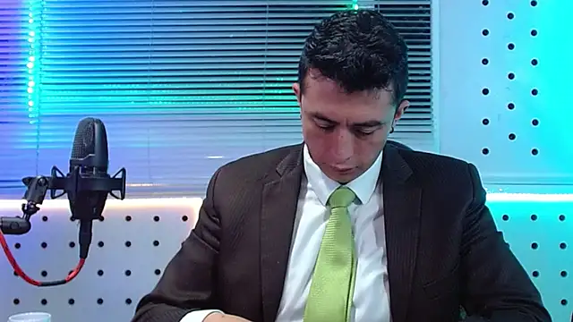 Darko0717 online show from 04-28-26, 11:15