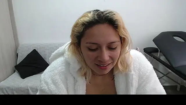 MommyMiaWs online show from 03-07-25, 05:17