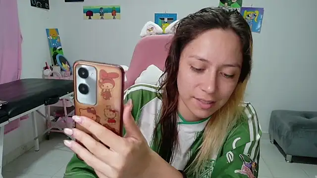 MommyMiaWs online show from 01-07-26, 11:29