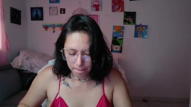 MommyMiaWs online show from 06-24-26, 02:27