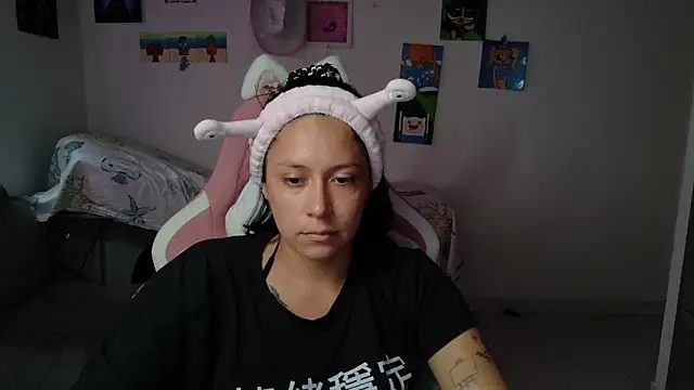 MommyMiaWs online show from 06-25-26, 08:02