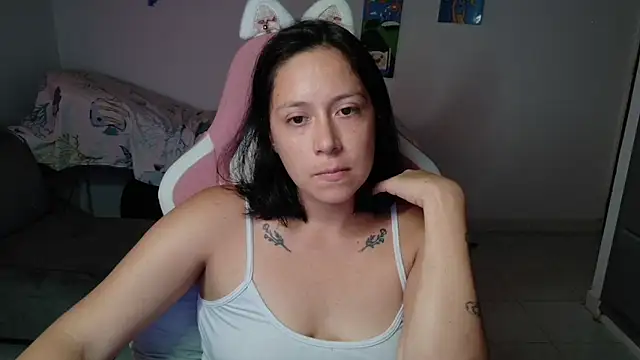 MommyMiaWs online show from 07-01-26, 04:40
