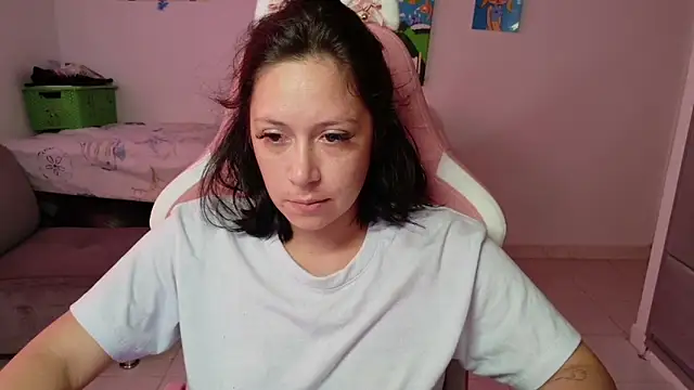 MommyMiaWs online show from 07-14-26, 02:34