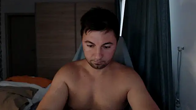 HankMalone online show from 07-11-26, 02:58