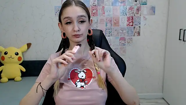 Snapshot of Jackie_Morgan chatting on 03-16-25, 12:23 Jackie Morgan online show from 03-16-25, 12:23