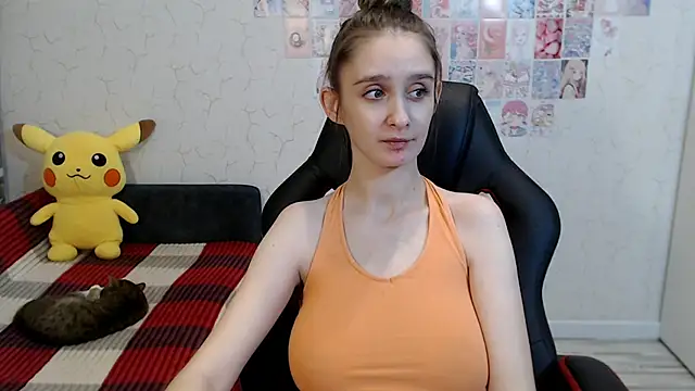 Snapshot of Jackie_Morgan chatting on 10-14-25, 12:44 Jackie Morgan online show from 10-14-25, 12:44