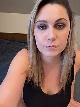 Leanymphoo online show from 01-12-26, 10:09