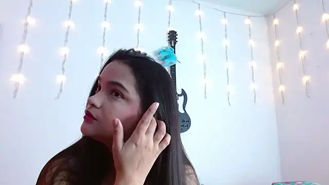 monica little23 online show from 10-08-25, 12:03