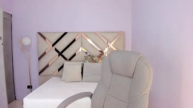 kylie reyes online show from 06-13-26, 07:23