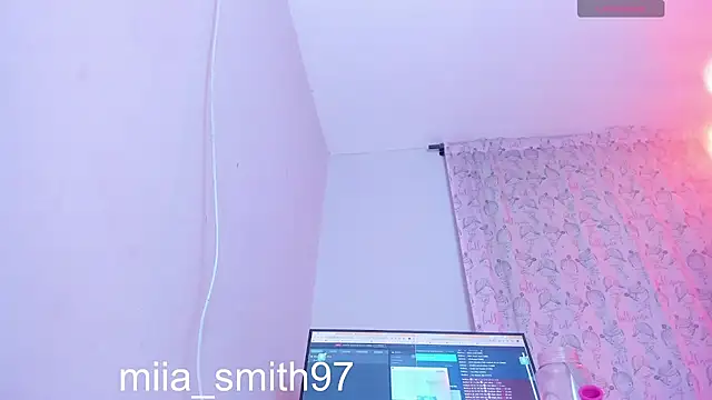 Snapshot of miia-smith97 chatting on 07-11-26, 09:27 miia-smith97 online show from 07-11-26, 09:27