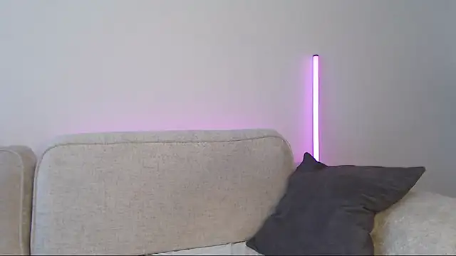 Mia Roxie online show from 01-23-25, 05:56