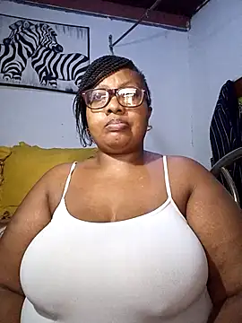 Snapshot of YELLOW_BONE chatting on 03-14-26, 09:20 YELLOW BONE online show from 03-14-26, 09:20