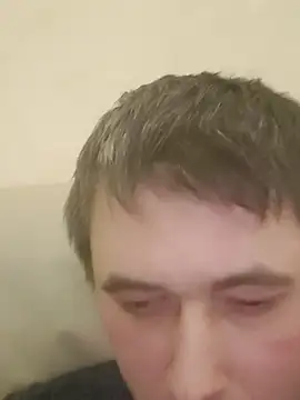 Snapshot of tores992 chatting on 11-17-25, 06:57 tores992 online show from 11-17-25, 06:57