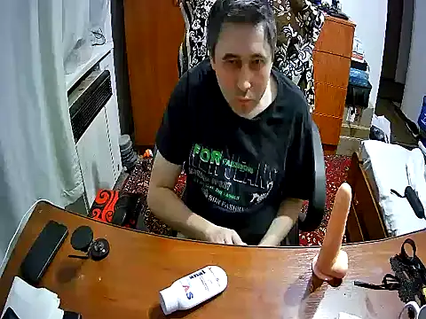 Snapshot of tores992 chatting on 11-20-25, 08:08 tores992 online show from 11-20-25, 08:08