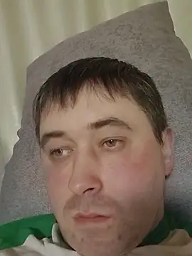 Snapshot of tores992 chatting on 03-12-26, 06:14 tores992 online show from 03-12-26, 06:14