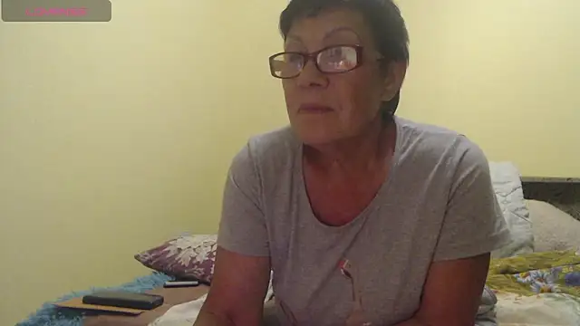 Sandra Carina online show from 06-18-26, 12:33