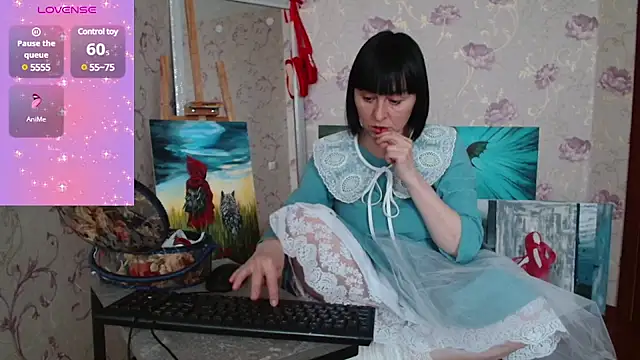 Snapshot of secret_library chatting on 03-19-25, 10:33 secret library online show from 03-19-25, 10:33