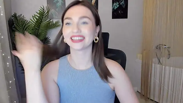 GracefulLook online show from 02-10-25, 04:36