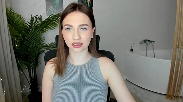 GracefulLook online show from 03-04-25, 03:22