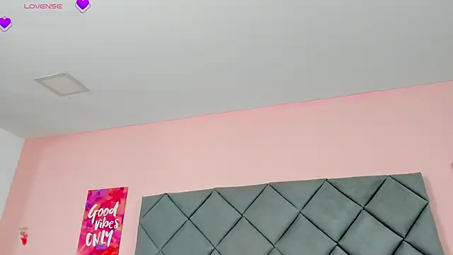 TaylorEvanss online show from 11-23-25, 11:43