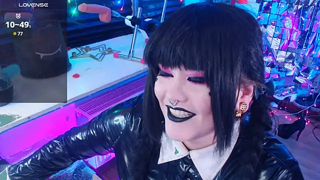 Snapshot of wickedxqueen chatting on 02-04-25, 04:48 wickedxqueen online show from 02-04-25, 04:48