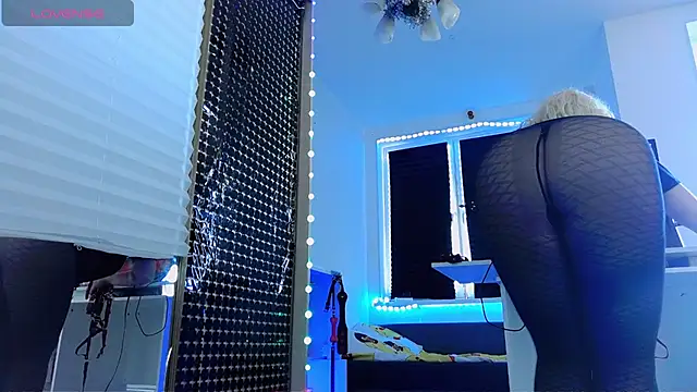 Snapshot of wickedxqueen chatting on 04-11-26, 12:53 wickedxqueen online show from 04-11-26, 12:53