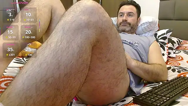 rodrher81 online show from 10-16-25, 05:14