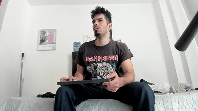 JohanyLatino online show from 03-18-25, 07:42