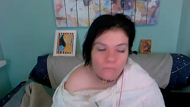 Snapshot of EverlyRays chatting on 02-02-26, 03:16 EverlyRays online show from 02-02-26, 03:16