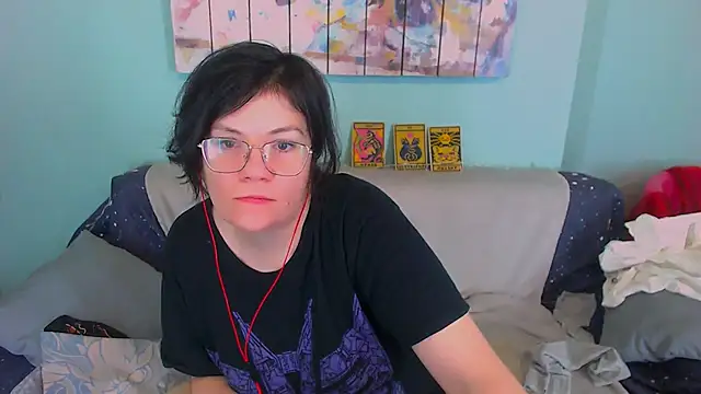 Snapshot of EverlyRays chatting on 02-15-26, 05:37 EverlyRays online show from 02-15-26, 05:37