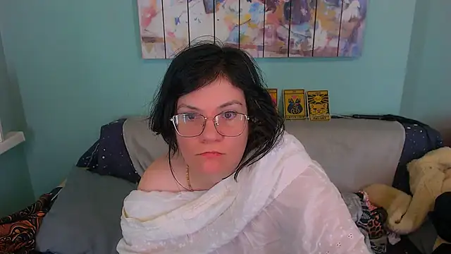 Snapshot of EverlyRays chatting on 02-20-26, 06:26 EverlyRays online show from 02-20-26, 06:26