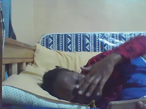 Smillie prety online show from 04-25-26, 04:04