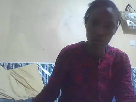 Smillie prety online show from 05-13-26, 05:43