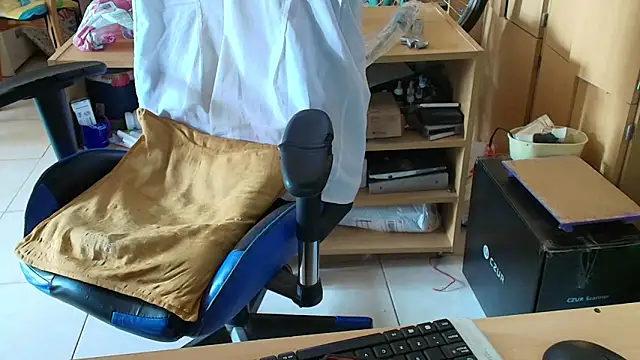 angelgarcia269 online show from 12-21-25, 01:51