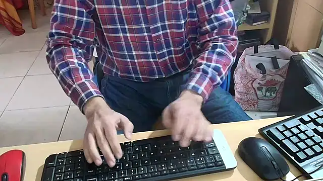 angelgarcia269 online show from 07-15-26, 11:59