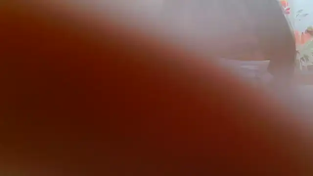 Snapshot of liliyRiSAcha-n chatting on 10-07-25, 05:59 liliyRiSAcha-n online show from 10-07-25, 05:59