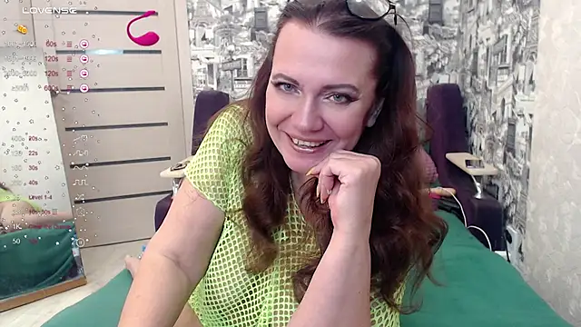 your space online show from 12-01-25, 03:22