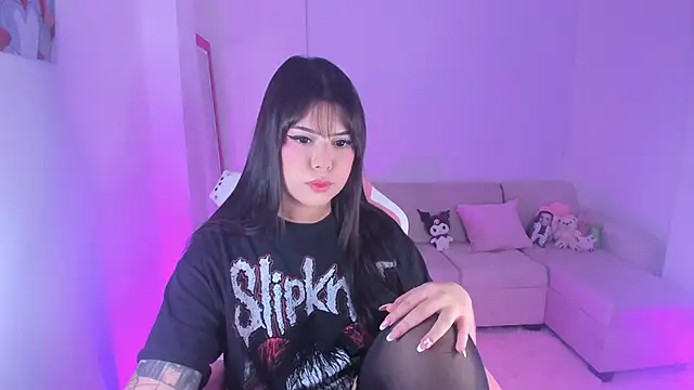 Snapshot of kityangelss chatting on 02-13-25, 11:37 kityangelss online show from 02-13-25, 11:37