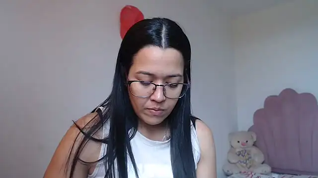 lady hot2xx online show from 10-31-25, 05:58