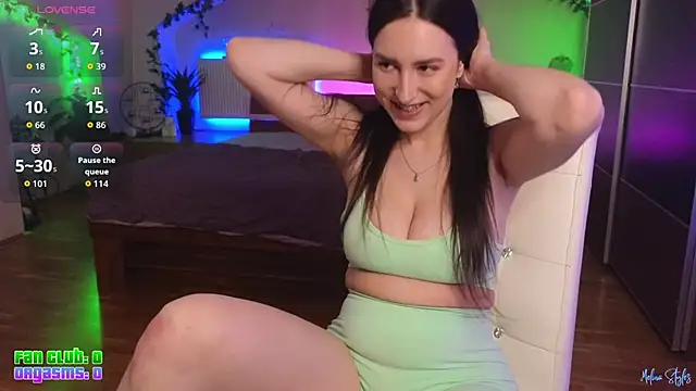 Snapshot of melinastyles chatting on 03-12-26, 06:47 melinastyles online show from 03-12-26, 06:47