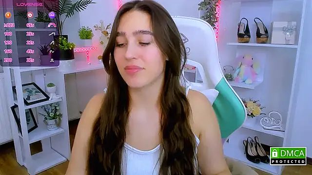  Eliizabeth  online show from 12-13-25, 09:31