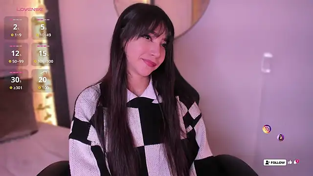 emma woods  online show from 12-06-24, 03:33