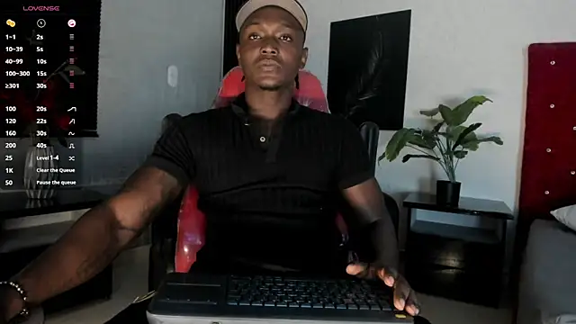 DannSmmith online show from 04-25-26, 04:04