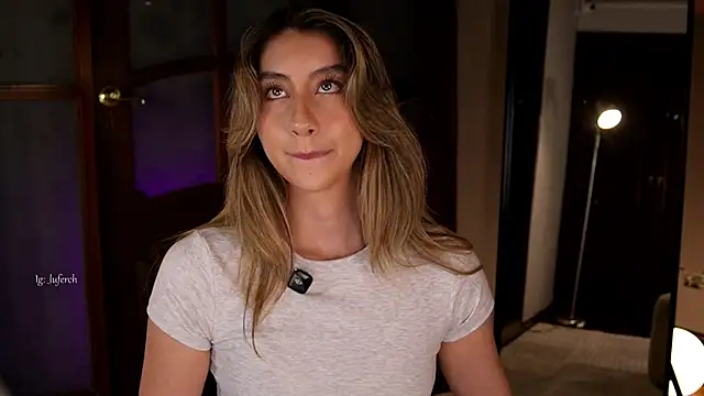 lua ferch   online show from 07-28-26, 03:21