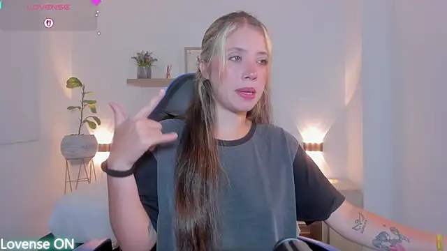 nataly rodri online show from 07-05-26, 01:56