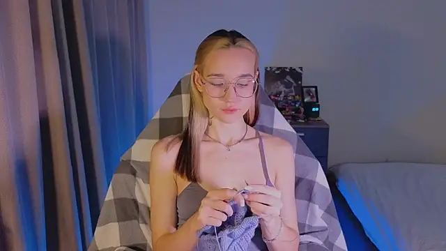 shey1i online show from 12-19-25, 03:30