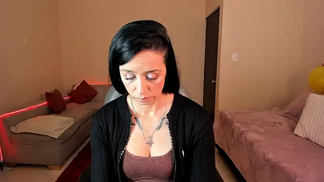 Kristen Garner online show from 06-30-26, 07:26