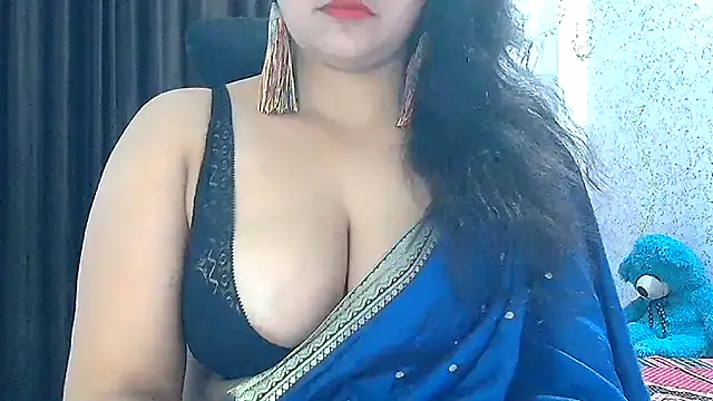 Snapshot of Maria_55 chatting on 12-01-25, 07:24 Maria 55 online show from 12-01-25, 07:24