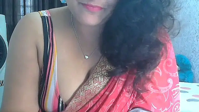 Snapshot of Maria_55 chatting on 07-22-26, 07:11 Maria 55 online show from 07-22-26, 07:11