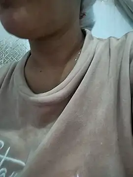 lolo890 online show from 04-27-26, 07:34